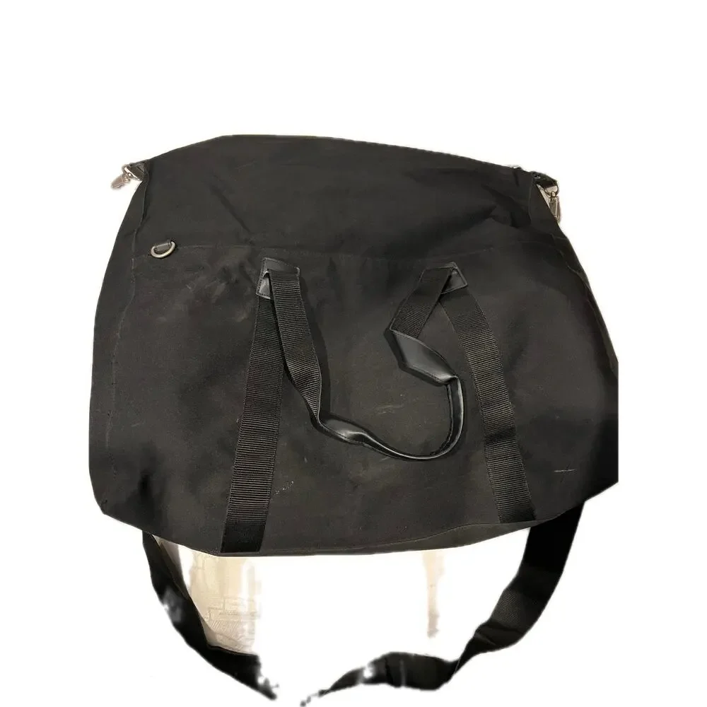 Kenneth Cole 20